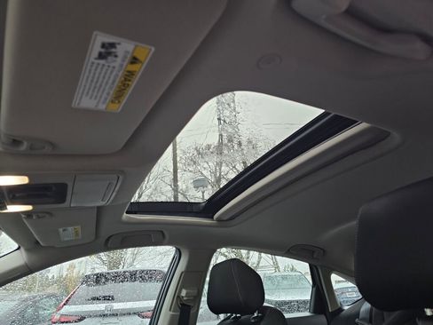 Certified 2023 Honda Accord EX image 19