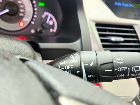 Used 2015 Honda Odyssey EX-L image 47