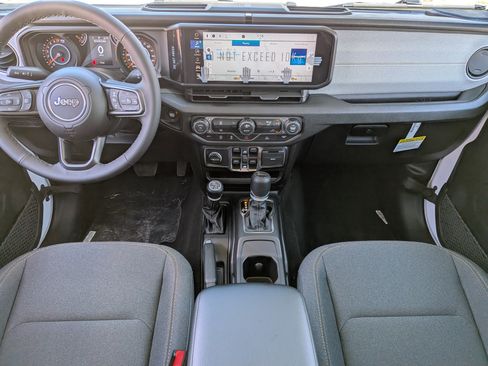 New 2026 Jeep Gladiator Sport image 14