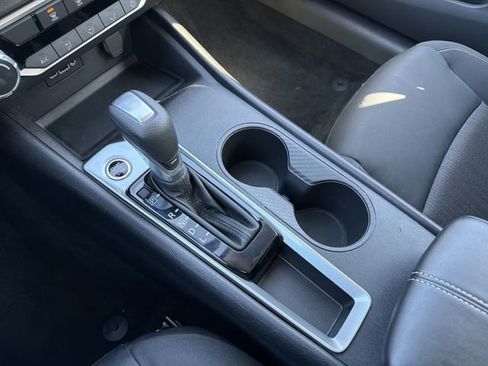 Certified 2025 Nissan Altima 2.5 SV image 10