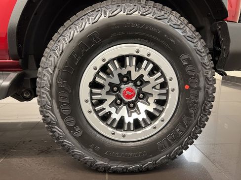 New 2026 Ford Bronco Outer Banks image 7