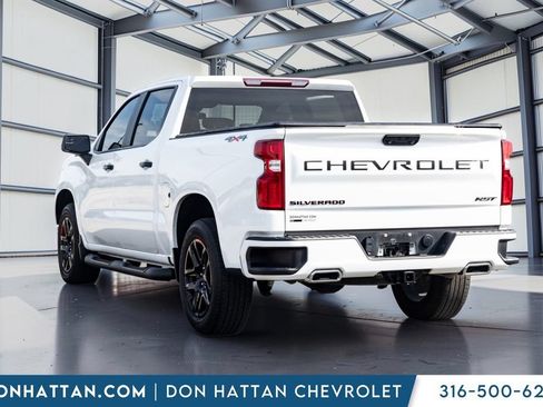 Used 2023 Chevrolet Silverado 1500 RST w/ Redline Edition AWD/4WD image 20