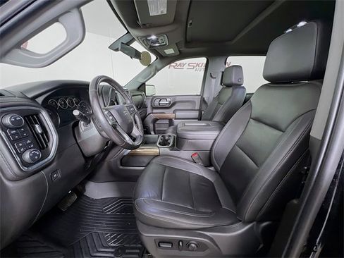 Used 2021 Chevrolet Silverado 1500 LT Trail Boss w/ Convenience Package II image 10