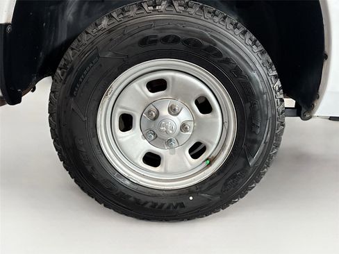 Used 2019 RAM 1500 4x4 Crew Cab Classic w/ Protection Group image 32