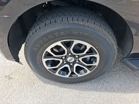 Used 2024 Ford Expedition Max XLT RWD image 18