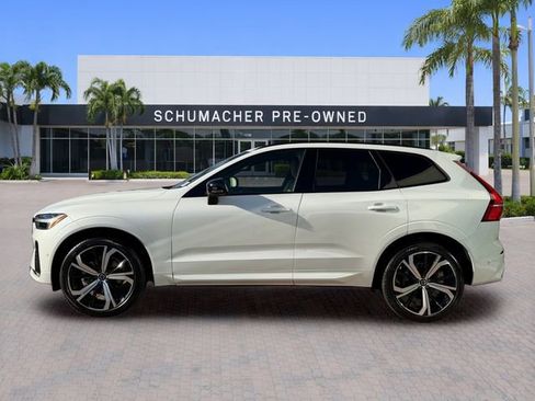 Used 2024 Volvo XC60 B5 Ultimate w/ Protection Package Premier AWD/4WD image 4