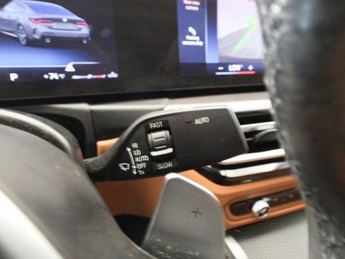 Used 2024 BMW 430i Coupe w/ M Sport Package RWD image 28