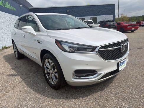 Used 2018 Buick Enclave Avenir w/ Avenir Technology Package AWD/4WD image 7