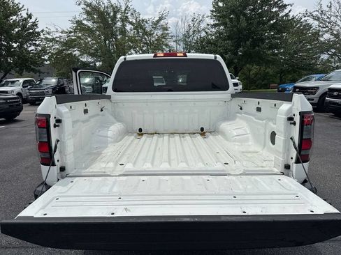 Used 2024 Nissan Frontier S AWD/4WD image 23