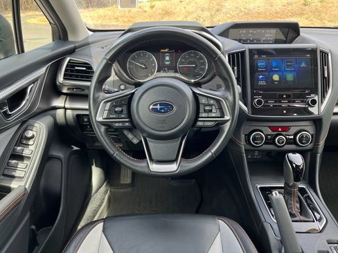 Used 2022 Subaru Crosstrek 2.5i Limited w/ Moonroof Package 1 AWD/4WD image 12
