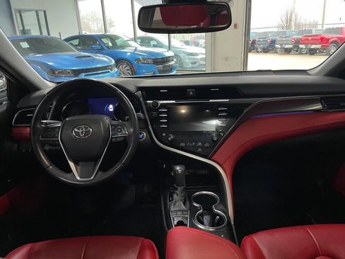 Used 2020 Toyota Camry XSE image 20