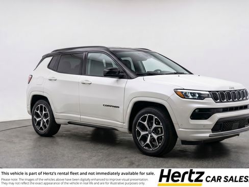 Used 2025 Jeep Compass Limited AWD/4WD image 1