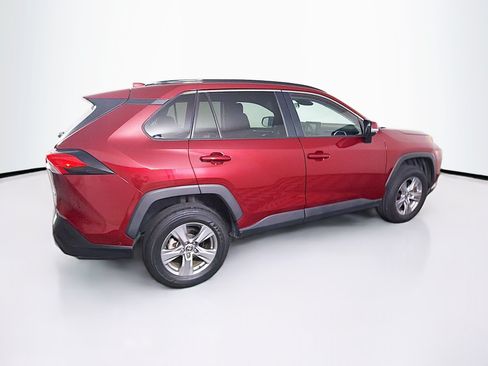 Used 2022 Toyota RAV4 XLE w/ Convenience Package FWD image 10