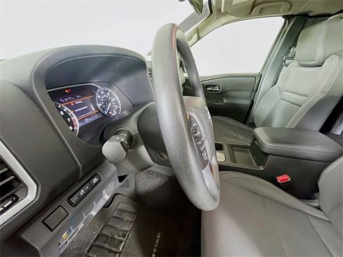 Used 2023 Nissan Frontier SV w/ Technology Package image 20