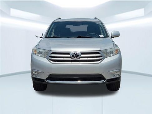 Used 2013 Toyota Highlander Limited FWD image 10