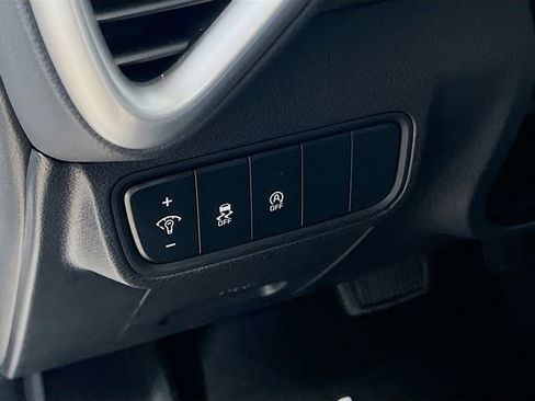 New 2025 Kia Soul LX image 10