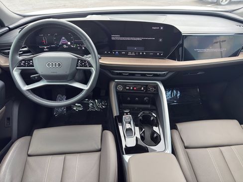 Used 2025 Audi Q5 Prestige AWD/4WD image 25