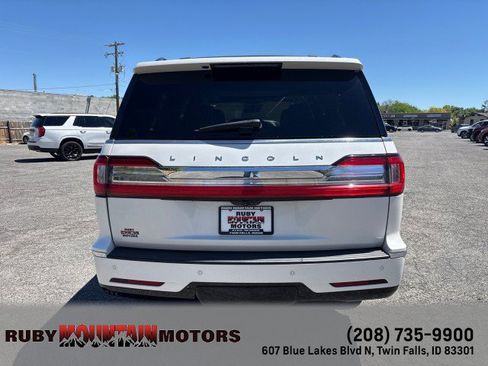Used 2019 Lincoln Navigator L Reserve AWD/4WD image 6