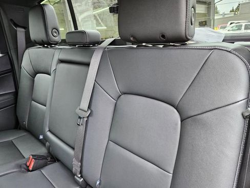 New 2026 GMC Canyon Elevation AWD/4WD image 15