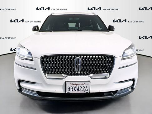 Used 2020 Lincoln Aviator Reserve w/ Equipment Group 201A AWD/4WD image 2