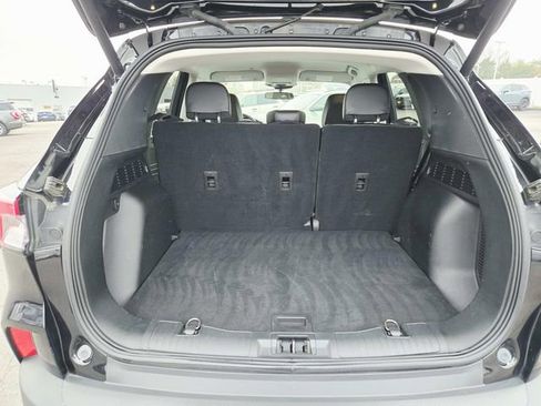 Used 2022 Ford Escape SEL image 10