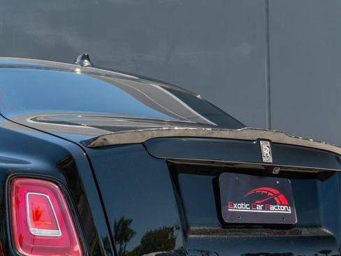 Used 2024 Rolls-Royce Phantom Sedan w/ The Phantom Package RWD image 53
