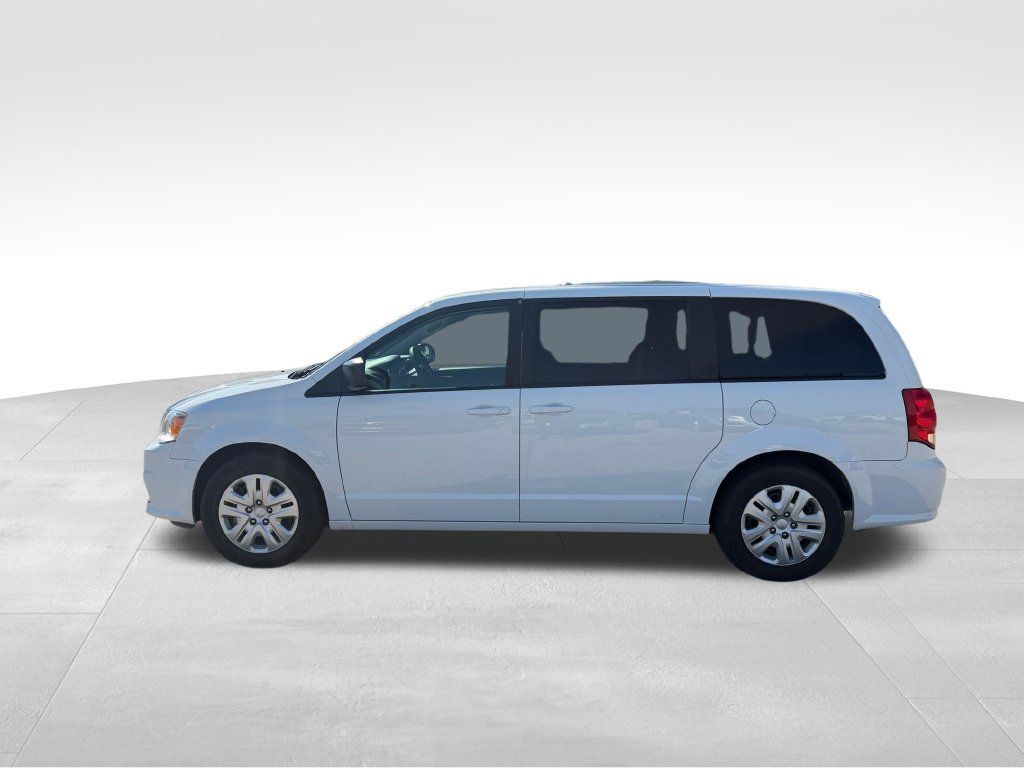Used 2018 Dodge Grand Caravan SE FWD image 8