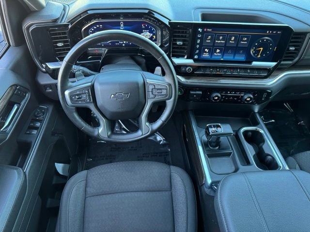 Used 2023 Chevrolet Silverado 1500 RST AWD/4WD image 13