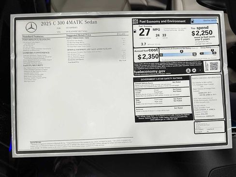 Used 2025 Mercedes-Benz C 300 4MATIC Sedan image 32