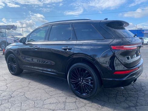 Used 2023 Lincoln Corsair Reserve w/ Jet Appearance Package image 6