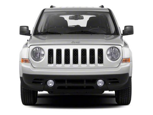 Used 2010 Jeep Patriot Latitude FWD image 7
