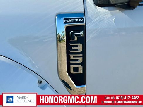 Used 2019 Ford F350 Platinum w/ Platinum Ultimate Package image 10