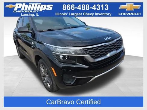 Used 2023 Kia Seltos LX AWD/4WD image 1