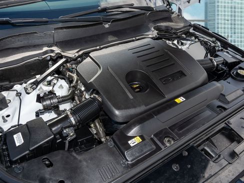 Used 2021 Land Rover Range Rover Westminster Edition image 39