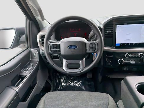 Used 2025 Ford F150 XLT w/ Equipment Group 301A Standard image 16