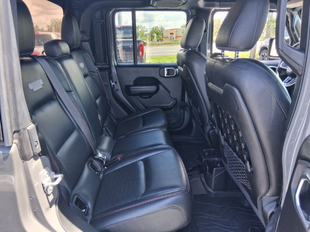 Used 2021 Jeep Gladiator Rubicon AWD/4WD image 18
