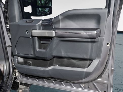 Used 2022 Ford F250 Platinum w/ FX4 Off-Road Package image 35