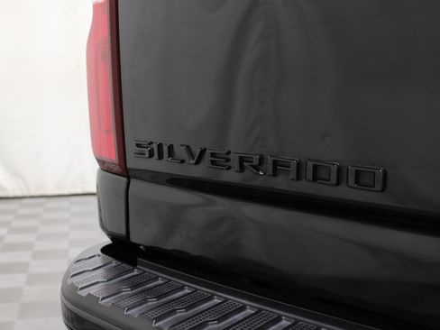 Used 2022 Chevrolet Silverado 2500 LTZ w/ LTZ Plus Package AWD/4WD image 27