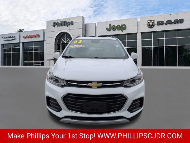 Used 2022 Chevrolet Trax LT w/ Driver Confidence Package AWD/4WD image 8