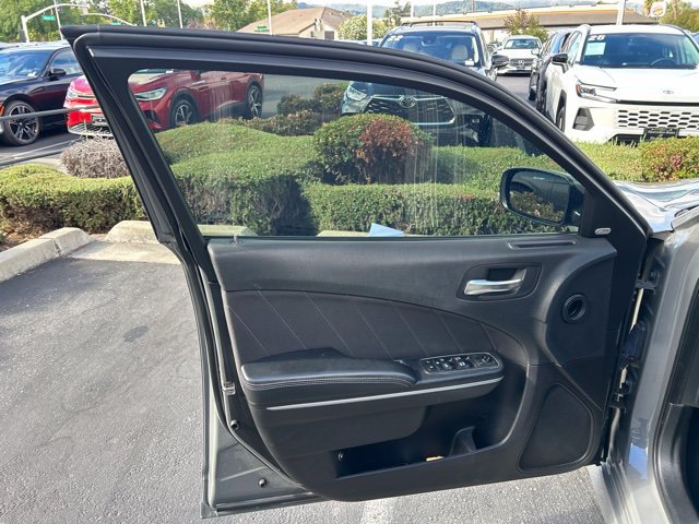 Used 2019 Dodge Charger Scat Pack RWD image 8