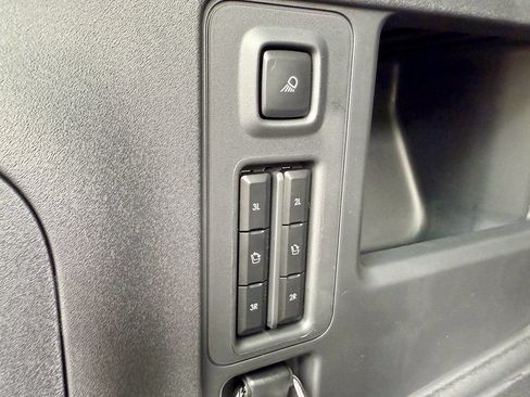 Used 2025 Lincoln Navigator Reserve w/ Jet Appearance Package AWD/4WD image 18
