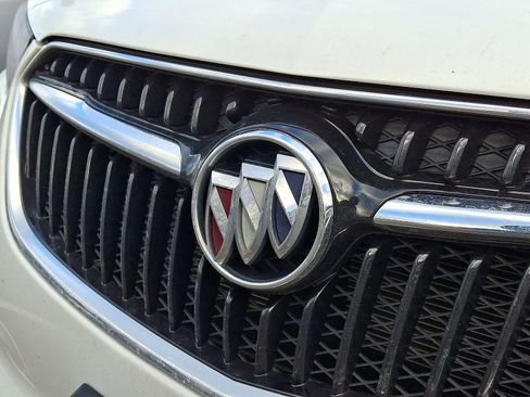 Certified 2022 Buick Encore Preferred w/ Safety Package image 8