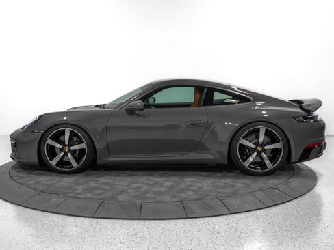 Used 2023 Porsche 911 Carrera 4S image 4