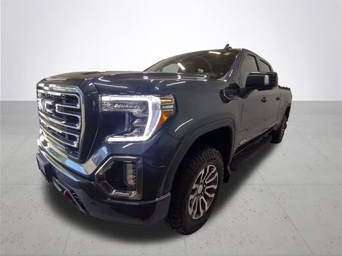 Used 2021 GMC Sierra 1500 AT4 w/ AT4 Premium Package AWD/4WD image 2