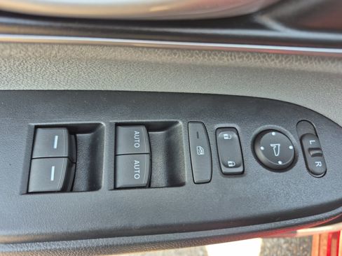 Used 2022 Honda CR-V EX image 15