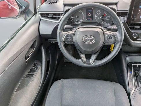 Used 2023 Toyota Corolla LE FWD image 14