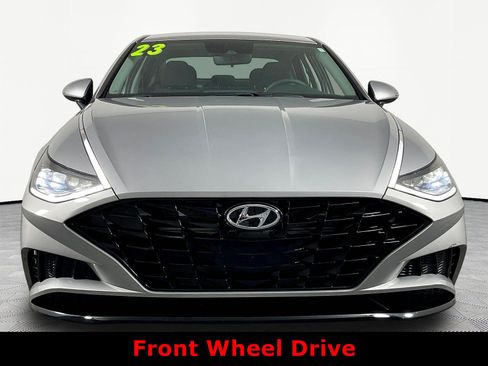 Used 2023 Hyundai Sonata SEL FWD image 2