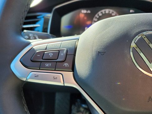 New 2025 Volkswagen Jetta SE image 12