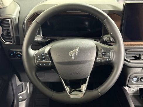 Used 2025 Ford Bronco Sport Outer Banks w/ Outer Banks Tech Package+ image 20