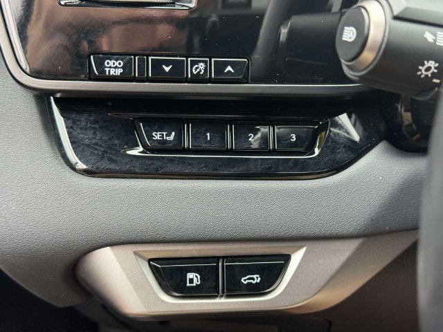 Certified 2025 Lexus RX 450h AWD w/ Convenience Package image 26